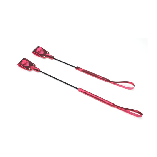 Heat Reactive Heart Hollow Crop Whip