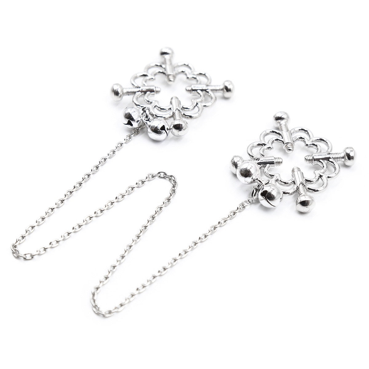 Pinza para pezones Sakura de cuatro puntas con cascabeles y cadena